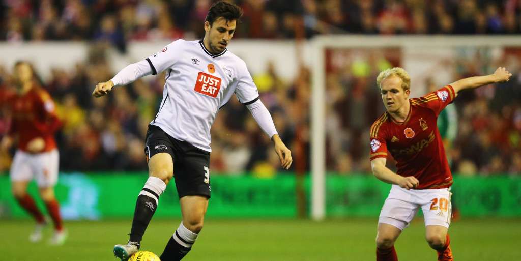 Everton eye Derby Midfielder