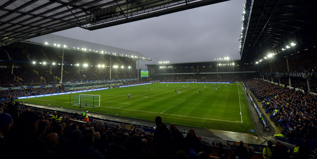 Everton in £200million U.S takeover talks