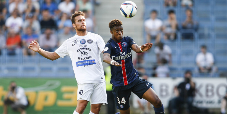 Everton to battle Liverpool for PSG starlet