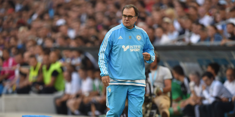 Marcelo Bielsa contacted as Martinez replacement