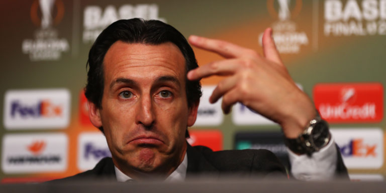 Everton to hold talks with Emery