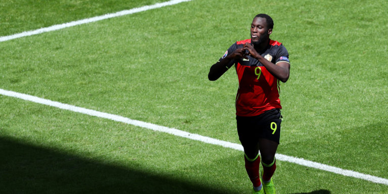 Everton place £75million price tag on Lukaku