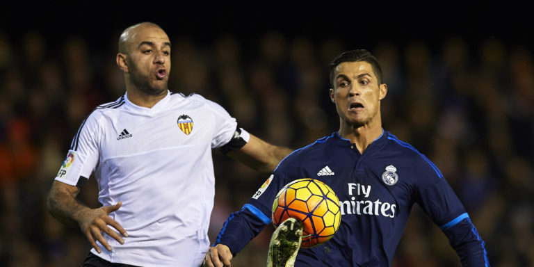 Valencia defender close to Everton move