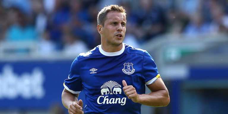 Everton reject Sunderland Jagielka bid