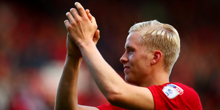 Everton battle Spurs for Hordur Magnusson