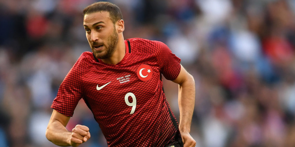 Everton have agreement over price for Cenk Tosun deal