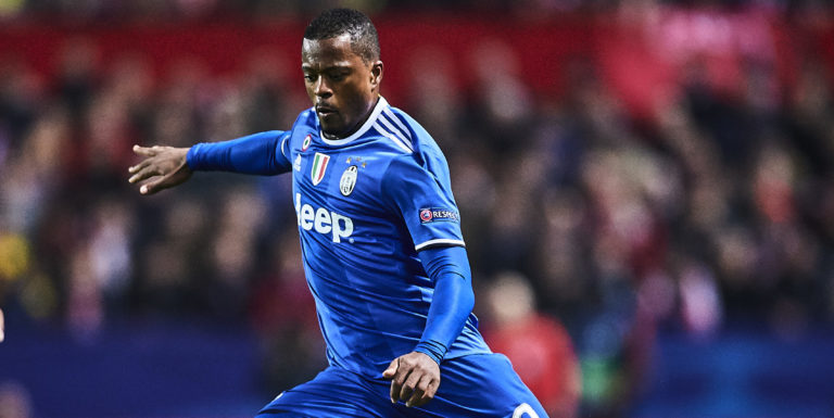 Everton eye Patrice Evra but are set to miss out to West Ham