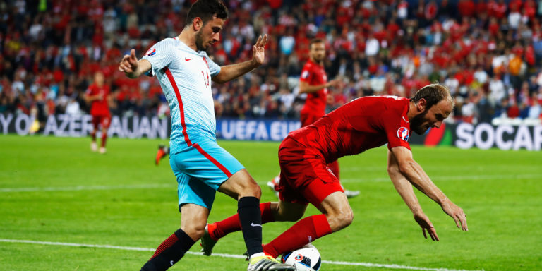 Turkey star’s agent confirms Everton interest, Allardyce hails Pickford and more: Everton news round-up