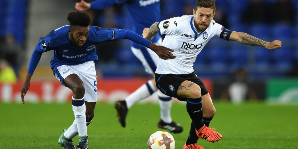 Everton starlet signs new long-term contract