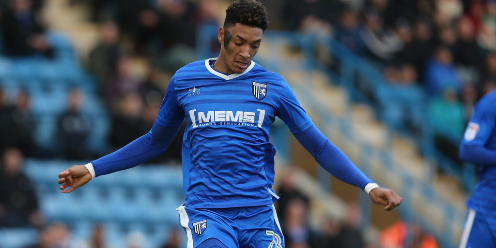 Everton to hold talks with Championship midfielder