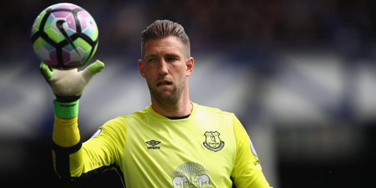 French giants line up swoop for Everton goalkeeper