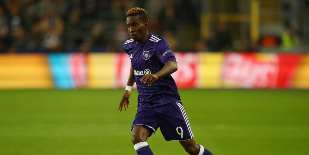 Everton forward leaves the club on loan