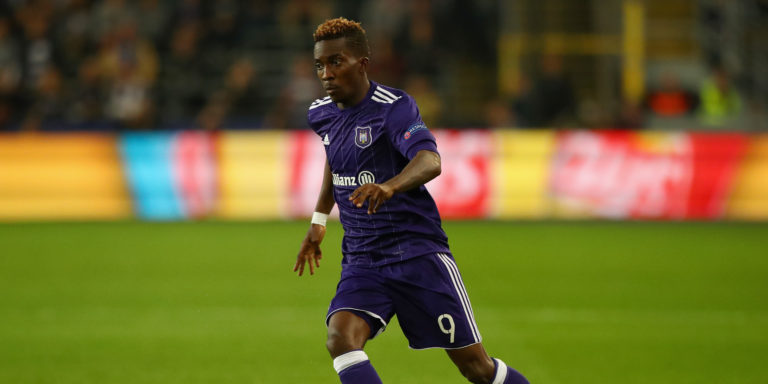 Everton forward leaves the club on loan