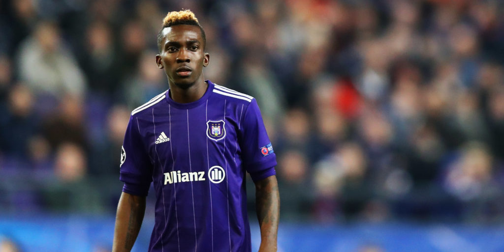 Digne undergoing medical, Everton make approach for Lea-Silki and more: Everton News Round-Up