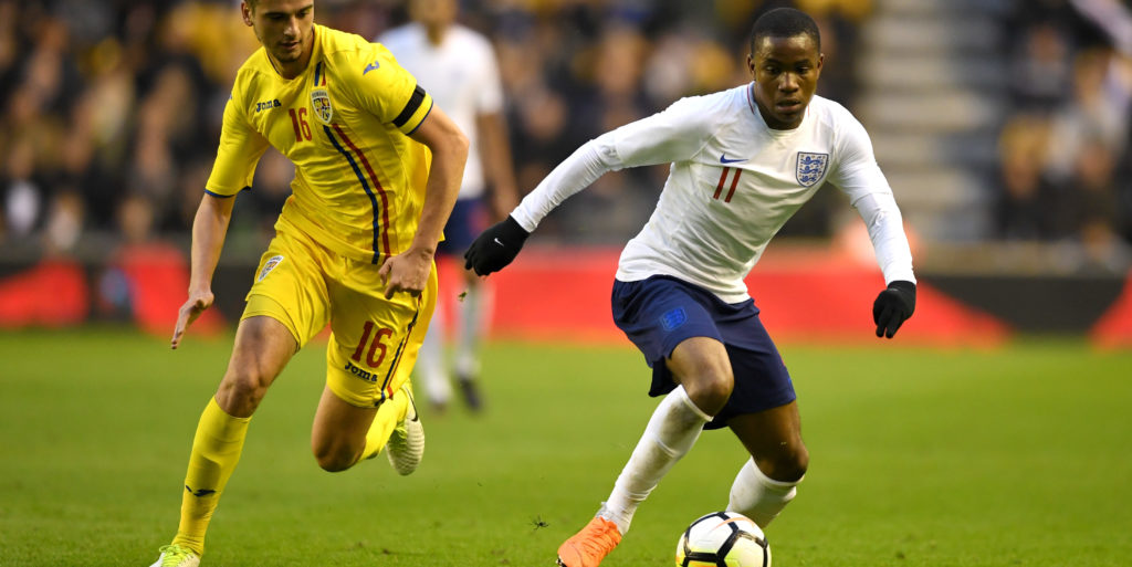 Everton reject Bundesliga bid for star winger