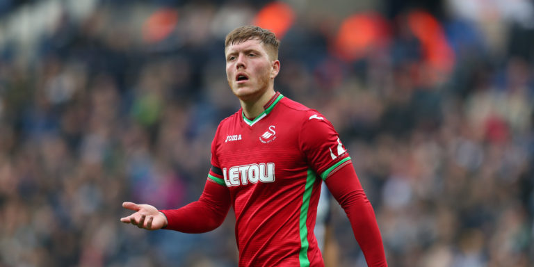 Everton eyeing move for Swansea defender