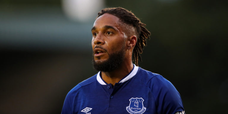 Everton’s Ashley Williams in talks over Stoke move