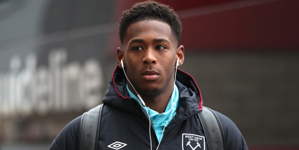 Everton considering shock Oxford move