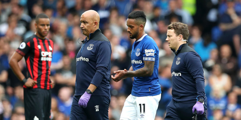 Everton boss Silva delivers injury update on Walcott