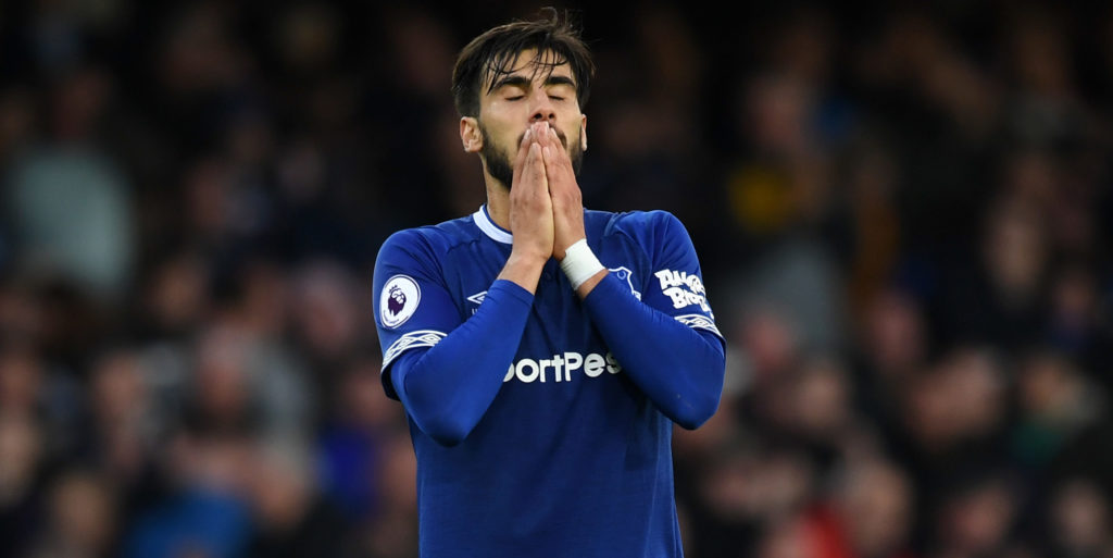 Silva suggests Gomes decision could be made in January