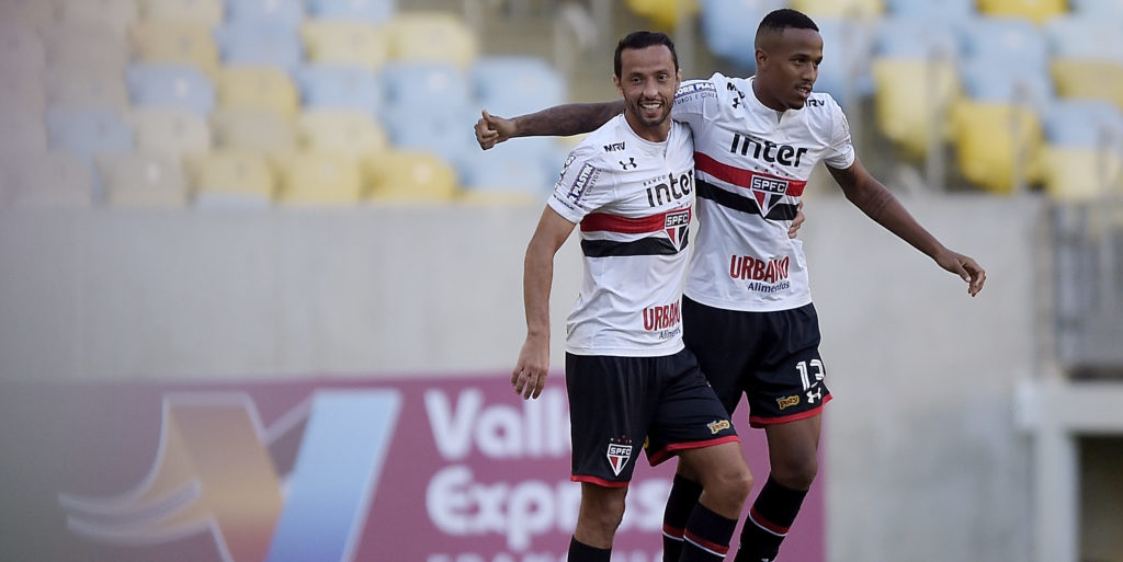 United join Everton in pursuit of Eder Militao