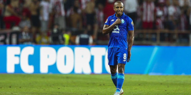 Everton target Brahimi ‘shaking’ up Porto ahead of transfer window