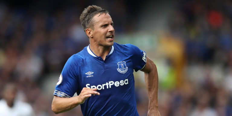 Which Everton players are out of contract this summer?