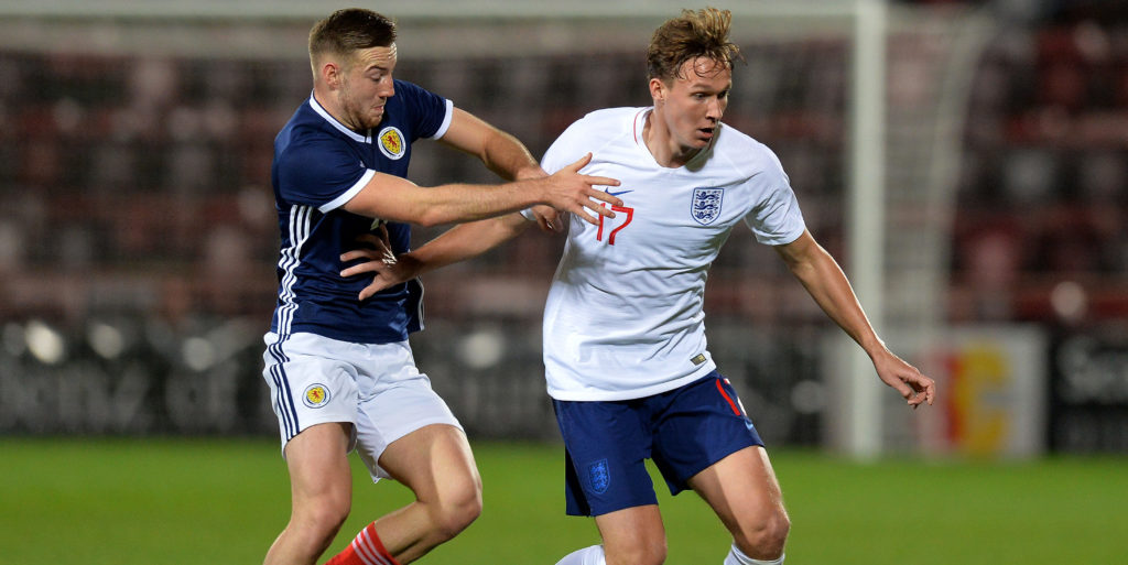 Gerrard talks up move for Everton’s Dowell