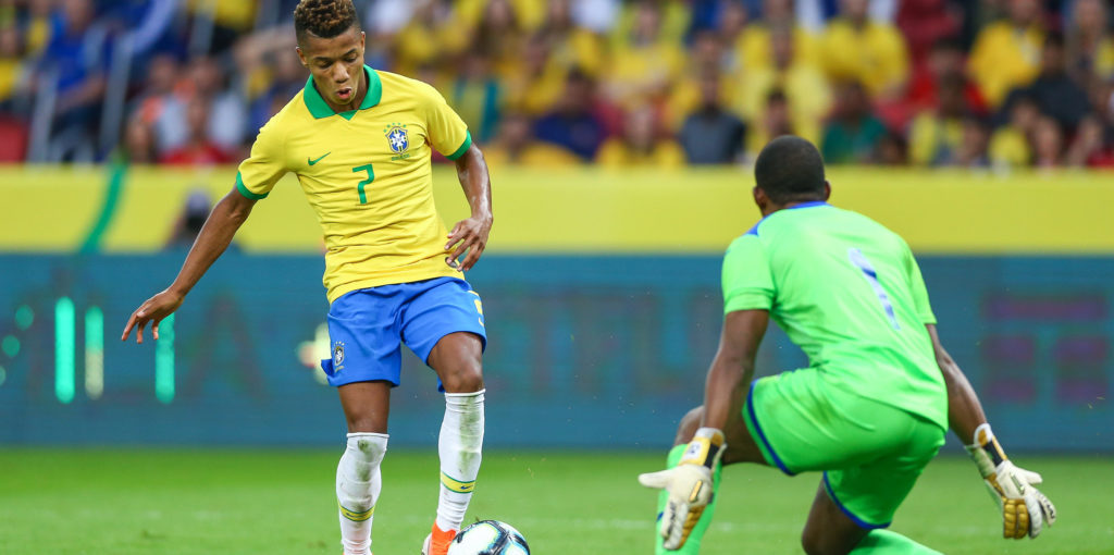 Everton lead race for Neres, but is his transfer fee worth paying?