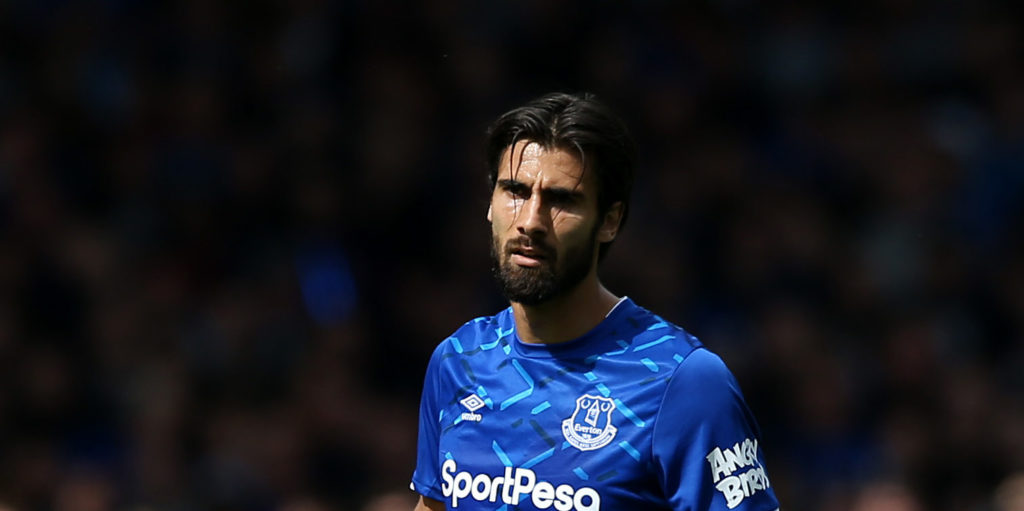 These Everton fans rip into Andre Gomes after dismal performance