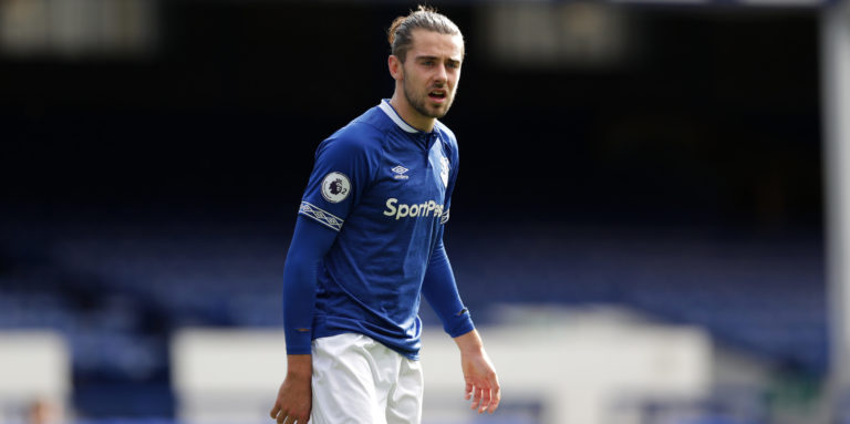 Unsworth reveals Evans could leave in January – which deal should Everton pursue?