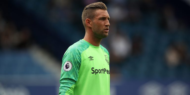 Everton are keen on signing another goalkeeper in January