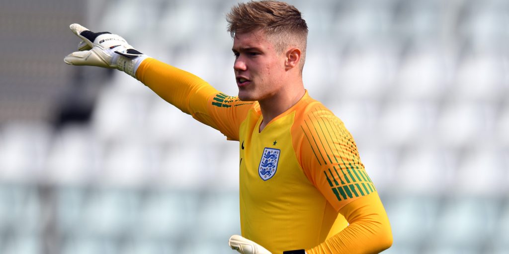 Everton prepare to rival Celtic for starlet Bursik