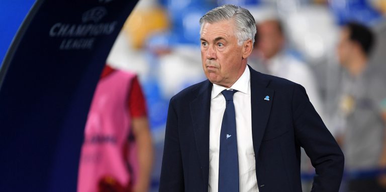 Everton fans demand Ancelotti announcement