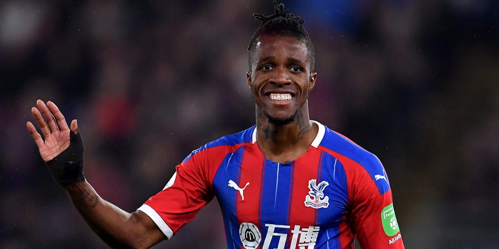Hodgson expects Zaha to see out Crystal Palace contract