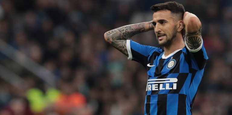 Sevilla join Everton in the race for Vecino
