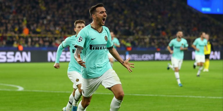 Everton look to have edged closer to signing both Vecino and Everton Soares