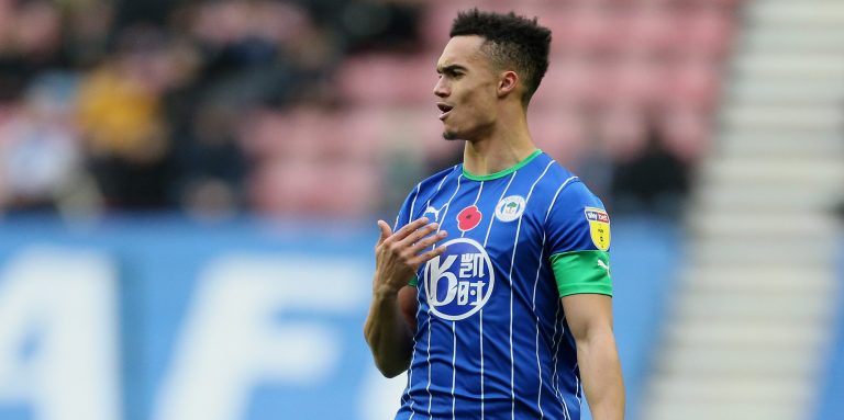 Everton to receive money if Robinson completes AC Milan switch
