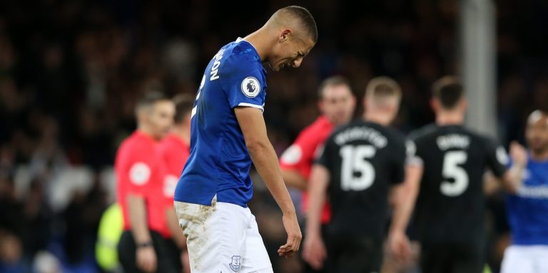 Everton fans concerned as Richarlison misses out again