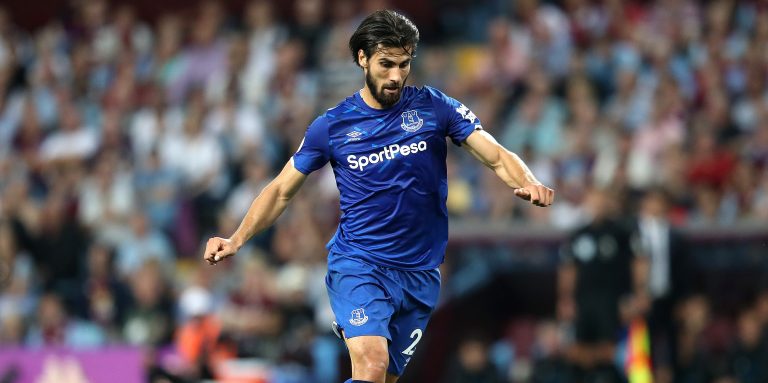 Everton fans are delighted to hear about Gomes’ recovery