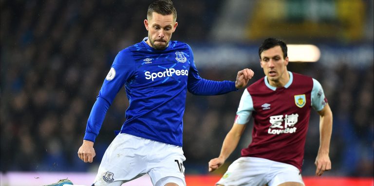 Everton fans criticise Sigurdsson for not showing desire against Arsenal