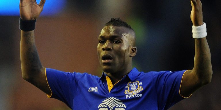 Everton fans remember Royston Drenthe