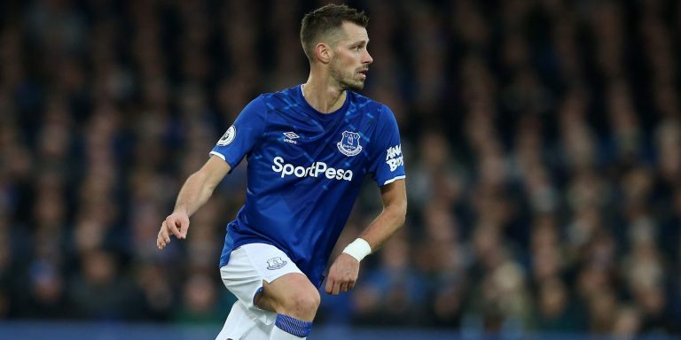 Everton accept bid from Nice for Morgan Schneiderlin