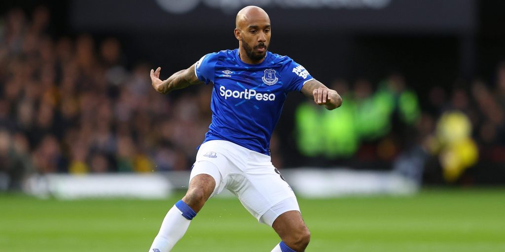 Leeds show interest in signing Fabian Delph