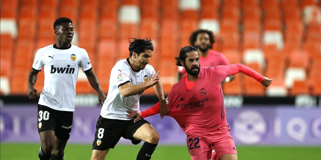 Isco Slammed for Performance Against Valencia Amid Everton Links