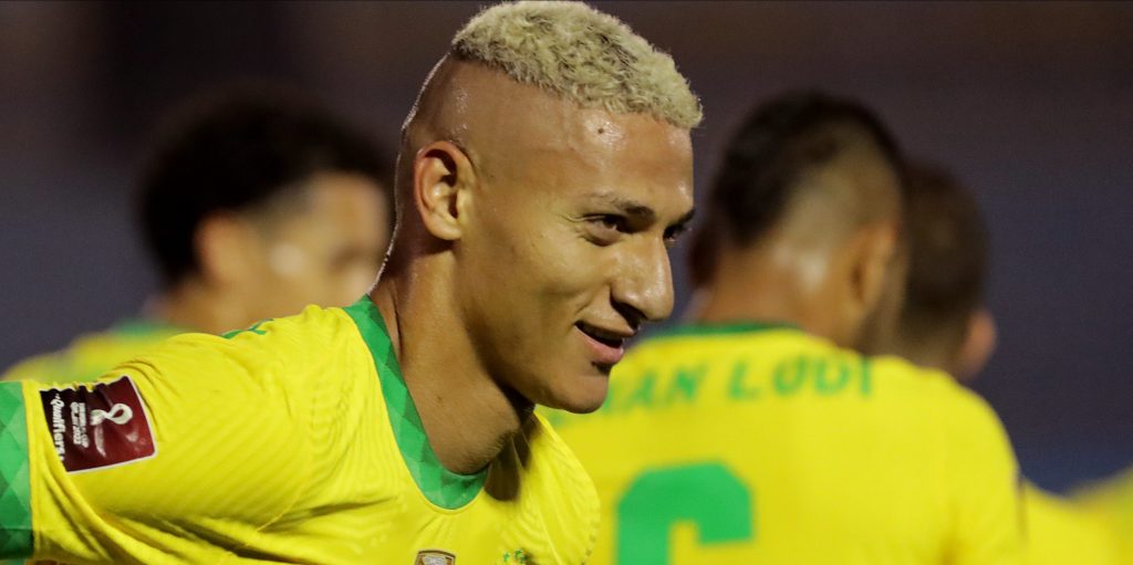 Richarlison Opens Up on Dangerous Edinson Cavani Tackle