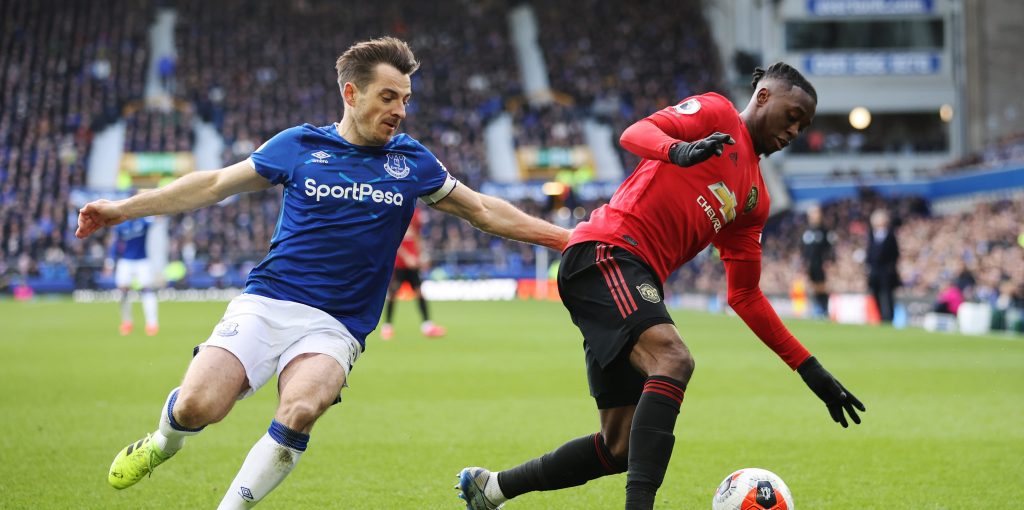 David Unsworth Impressed with Leighton Baines as an Everton Coach