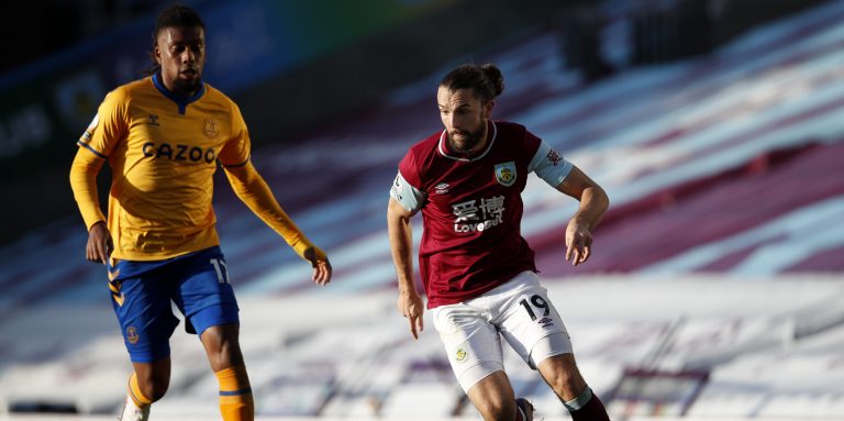 Lack of Wing-back Creativity is Deeply Damaging to Everton