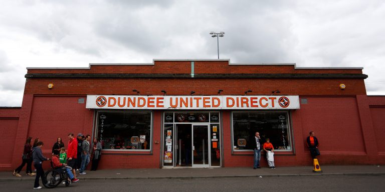Everton Target Kerr Smith Signs Professional Deal at Dundee United