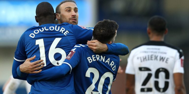 Everton must cash in on Bernard [Opinion]